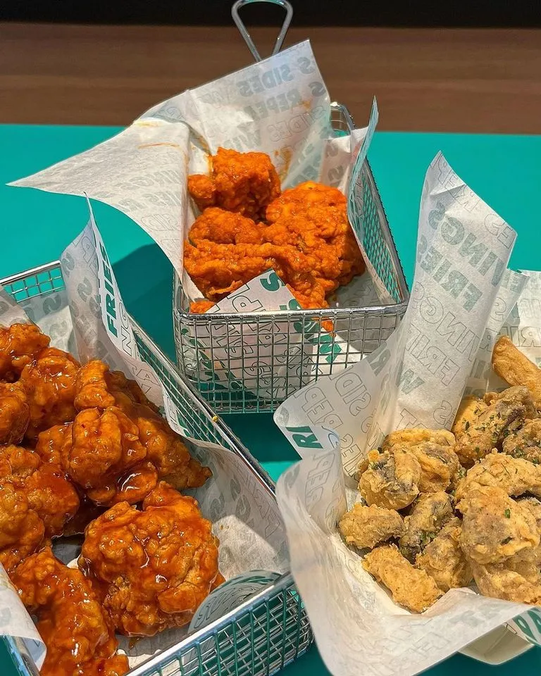 WINGSTOP BONELESS WINGS COMBO MENU 2024